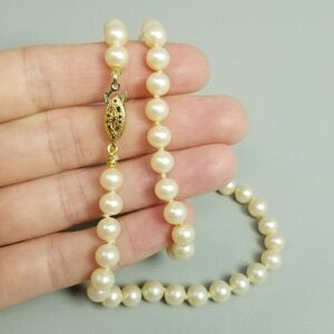 Vintage Faux Pearl Beaded Necklace with Gold Tone Hook Clasp, 16 Inches Long